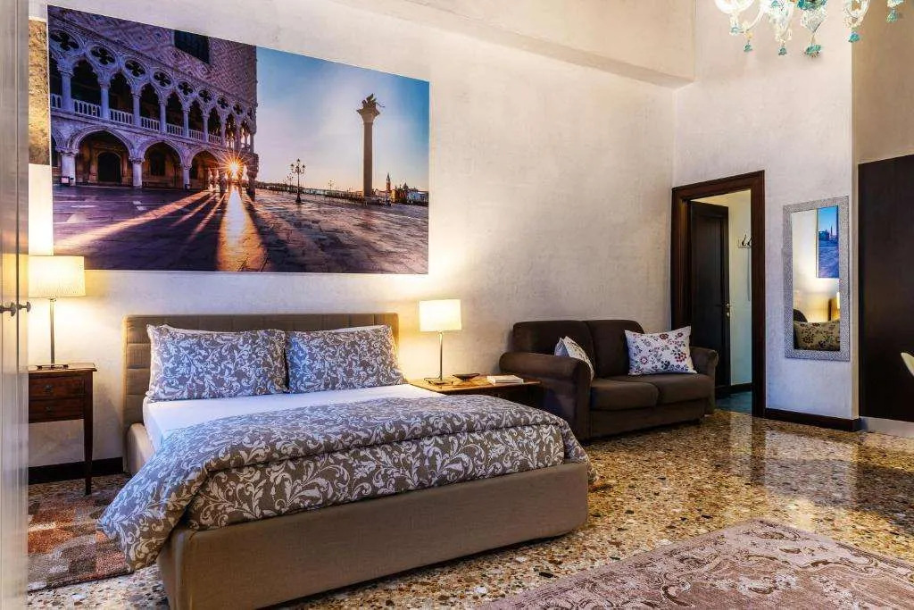 Ca' Sant'Angelo apartments