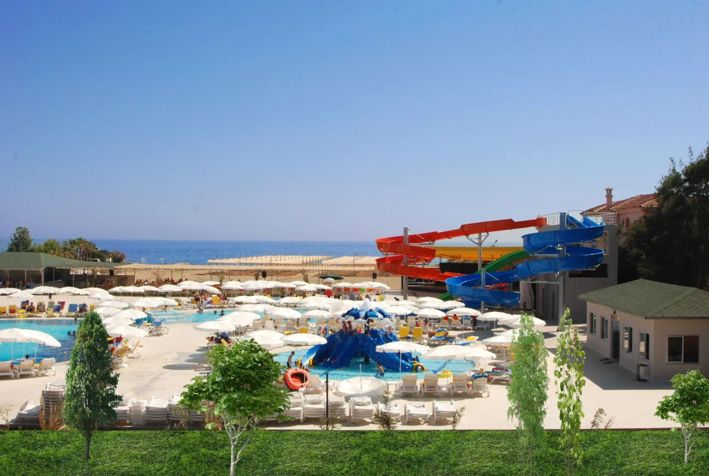 Hedef Beach Resort