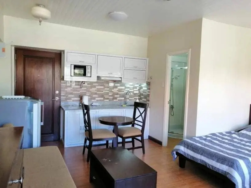 3 Pax Studio Foggy Cold Breeze,Condo in Gardenville Hotel