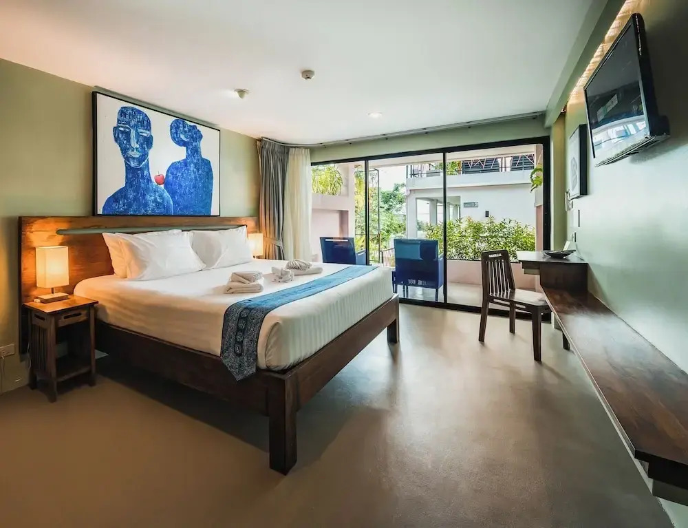 CC Bloom's Hotel