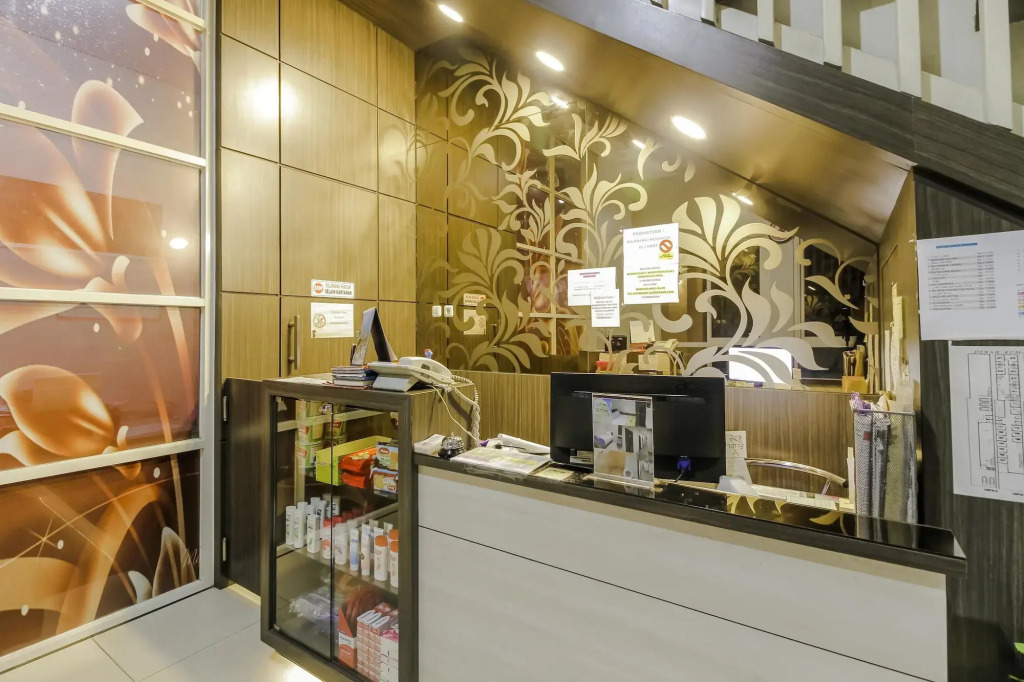 RedDoorz near Samarinda Central Plaza