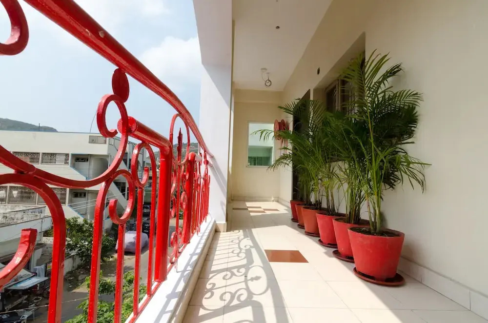 OYO 8671 Sri Krishna Residency