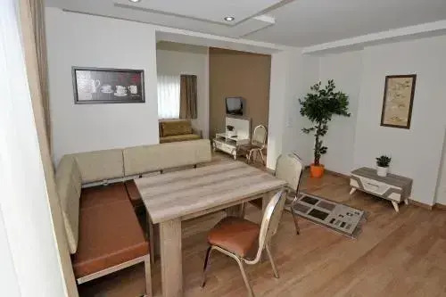 Sunshine Apartments - Great Mountain View