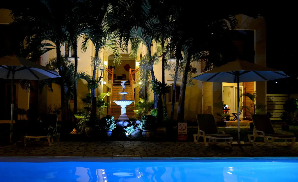 La Pointe Villas