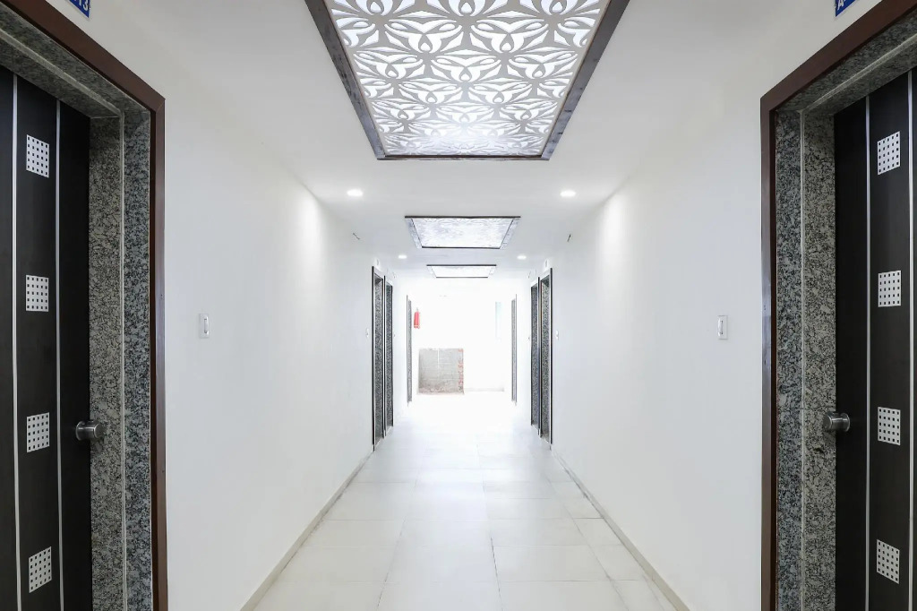 OYO 48388 Hotel Maan Palace
