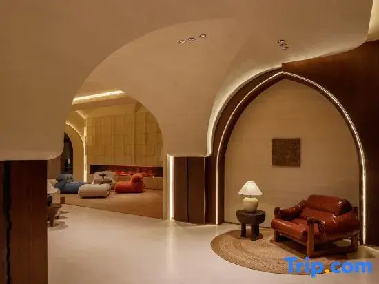 Sailimuhu Elaine· Resort Hotel