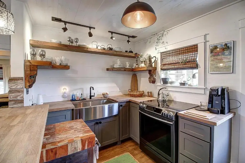 The Gulf House Gs512 Home