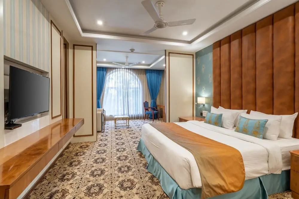 Hotel Hukam's Lalit Mahal