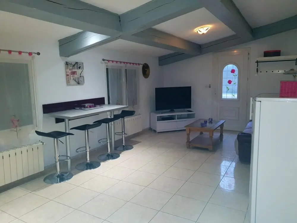House With 2 Bedrooms in Marseille, With Pool Access, Terrace and Wifi