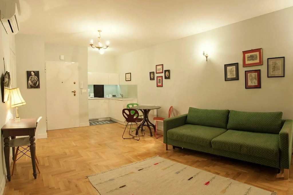 Crystal Suites Chez Helena