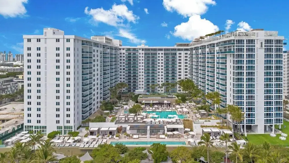 Stunning Oceanfront 1BR 1 Hotel