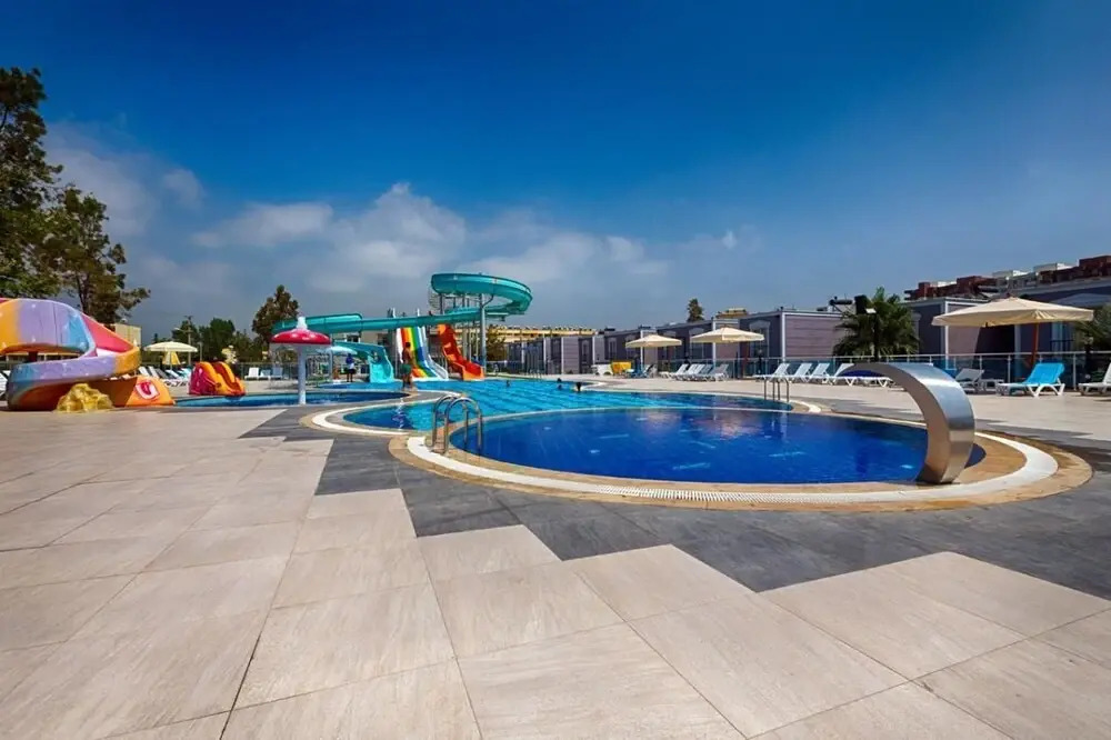 Wonasis Resort & Aqua Hotel