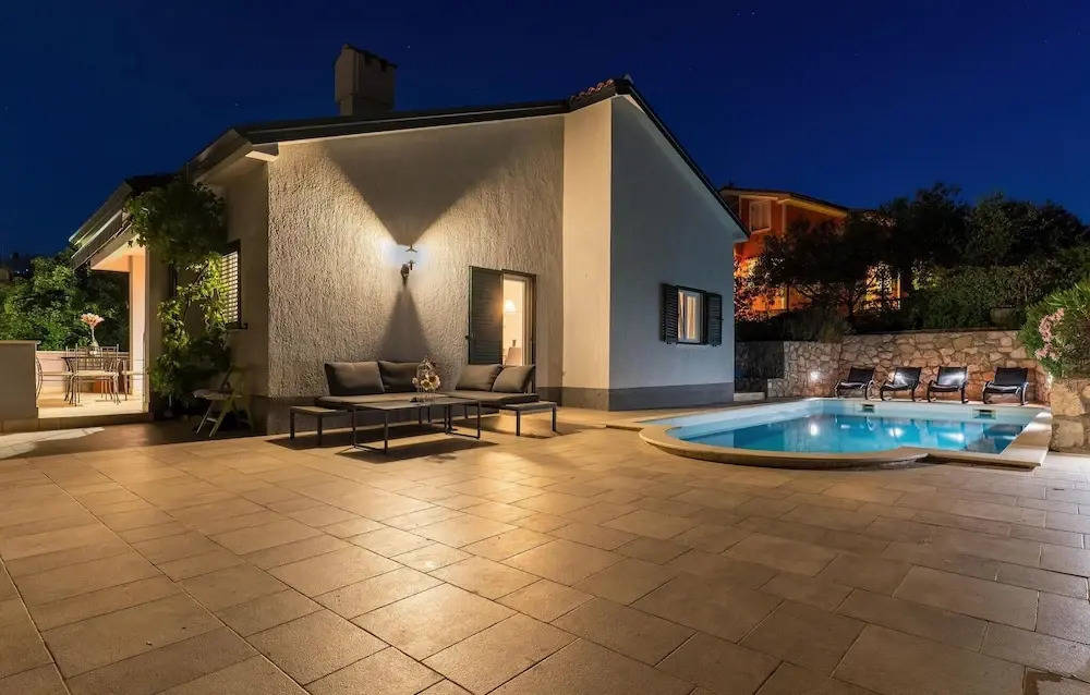 Amazing Home In Kornic