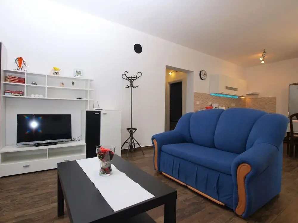 Apartments Suzana 1403