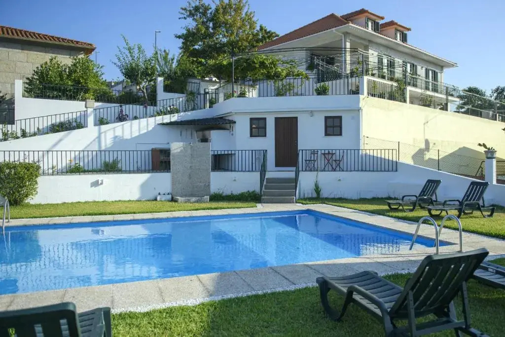 Majestic Villa in Amarante with Private Pool