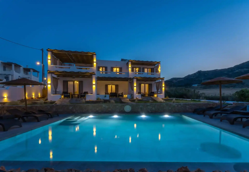 Skyros Trias