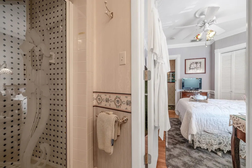 Banyan House Vacation Rentals