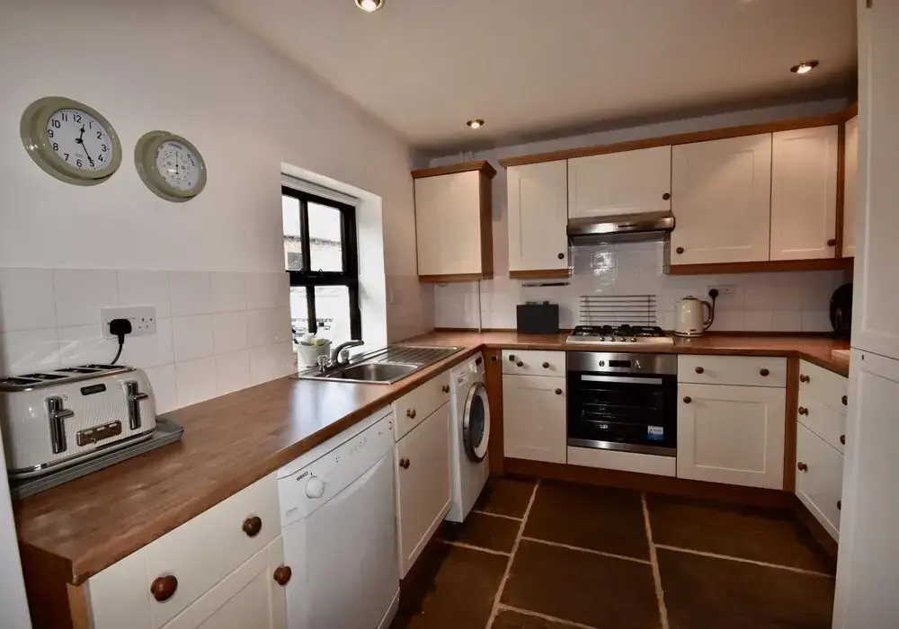 Old Byre is a Stunning Dog Friendly Barn Conversion Sleeps 6