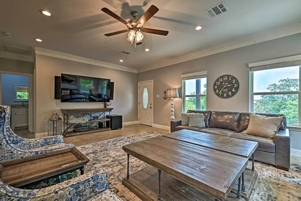 Luxury Granbury Home w/ Game Room: Steps to Lake!