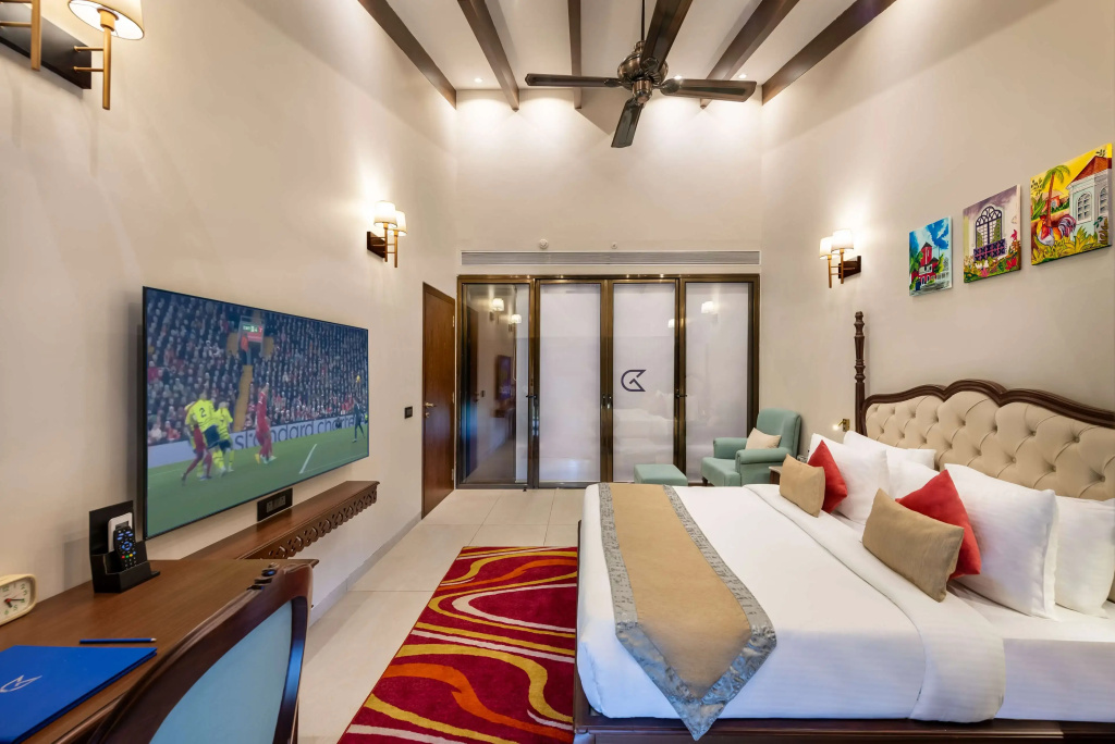 Golden Tulip Candolim, Goa