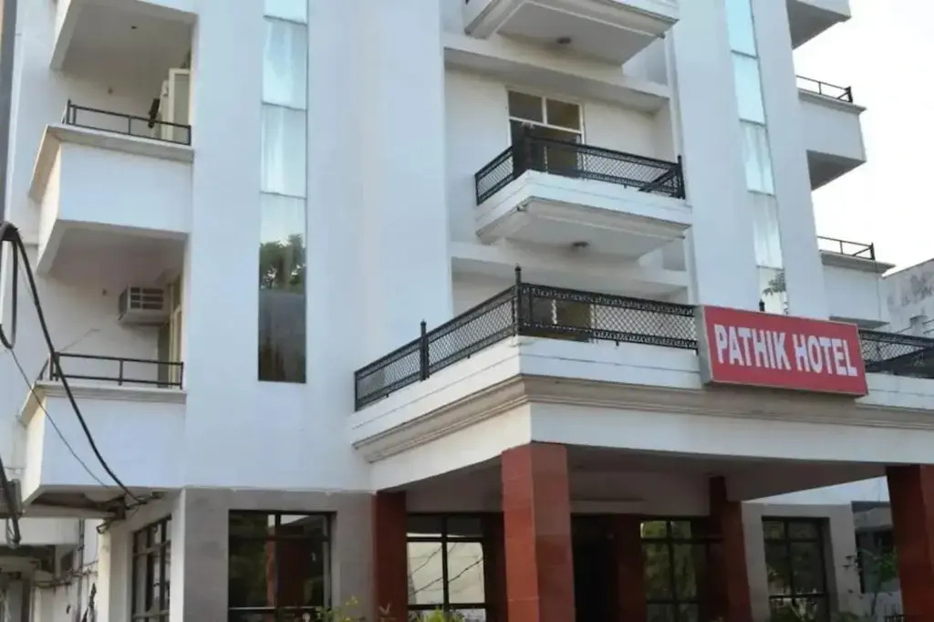 Pathik Hotel