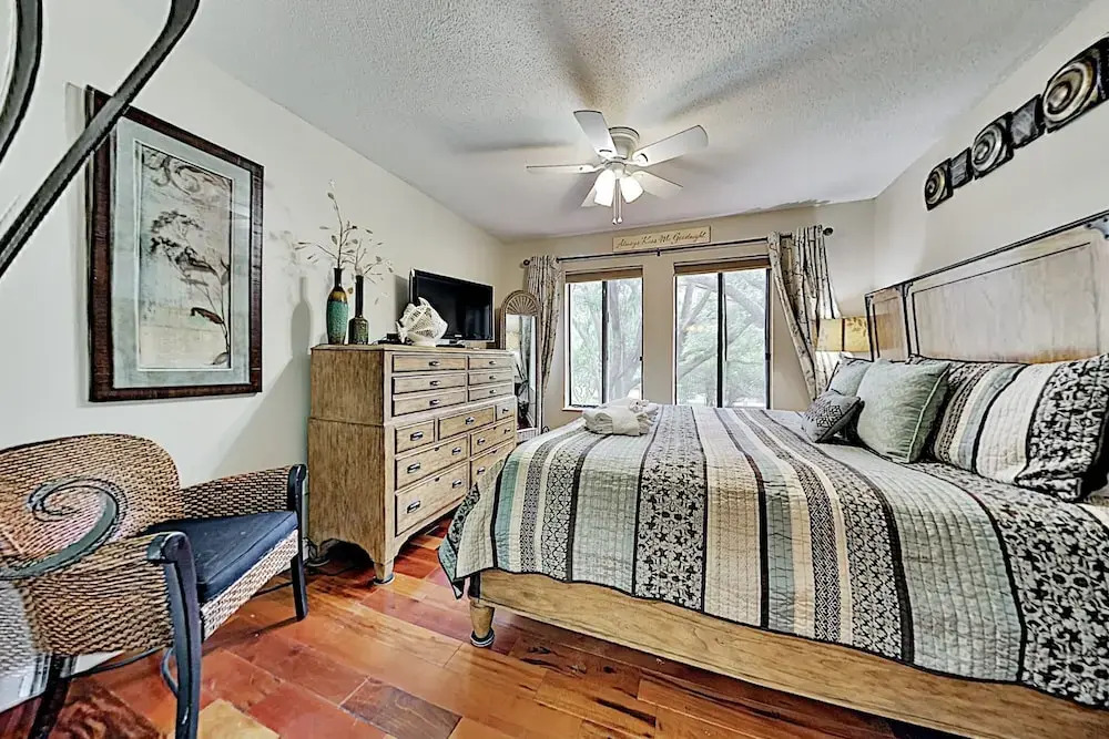 New Listing! Carol's Heaven 2br 2 Bedroom Condo