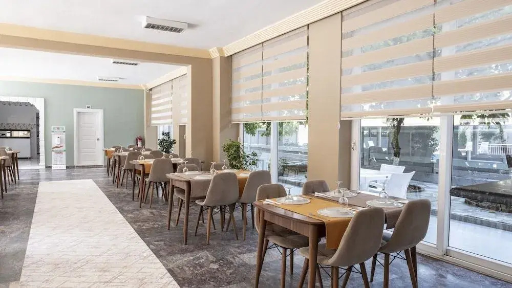 Side Spring Hotel