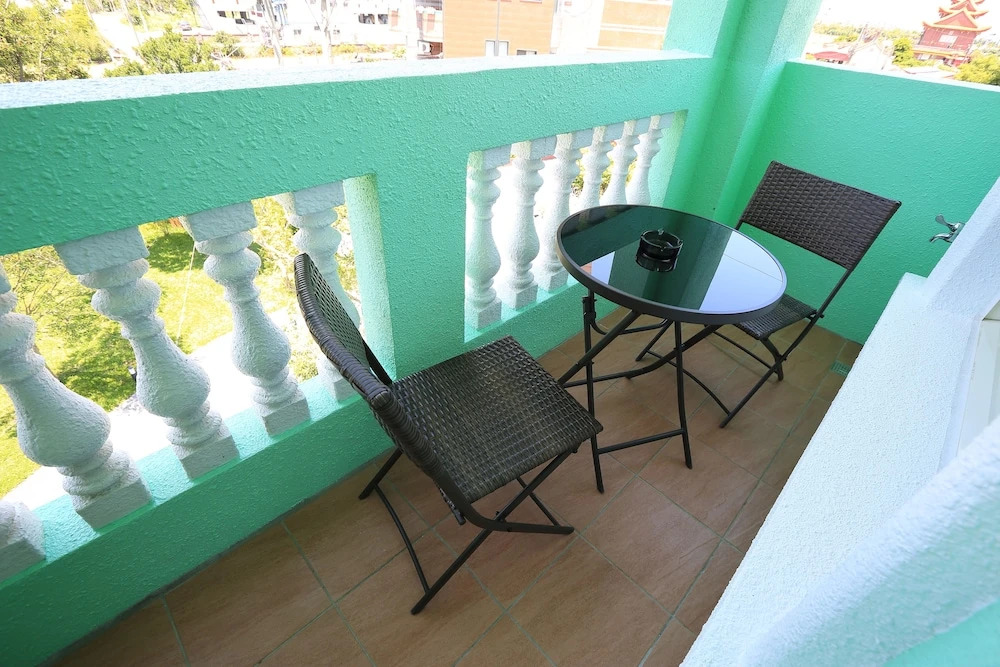 Lotung Stay B&B