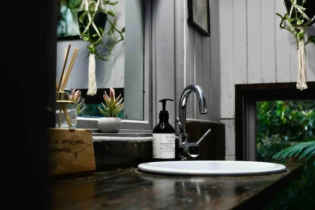 Ananda Eco House - Eco Rainforest Retreat