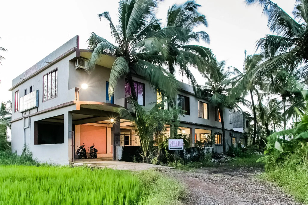 OYO Flagship MUM1474 Daryavardi Beach Resort