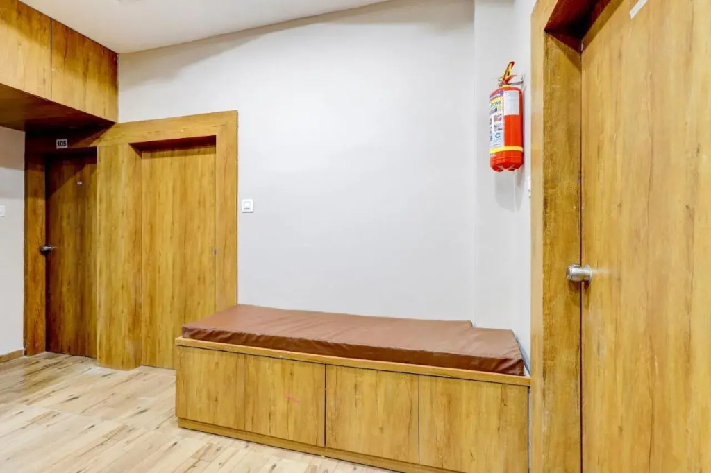 FabHotel Gokul Villa