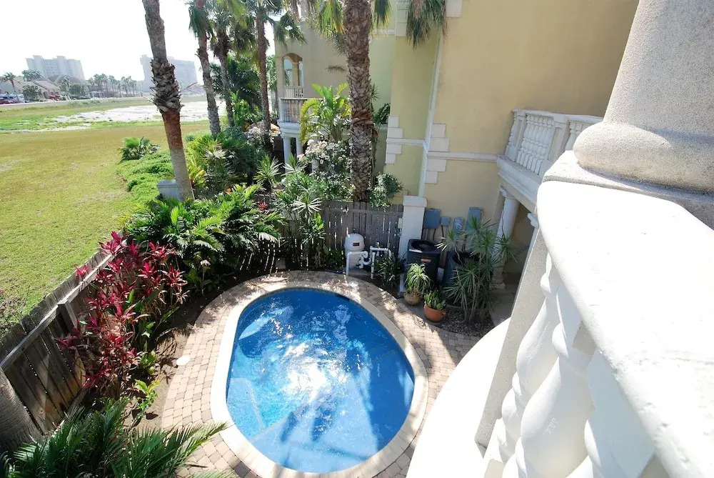 122 Bay Harbor 3 Bedroom Townhouse