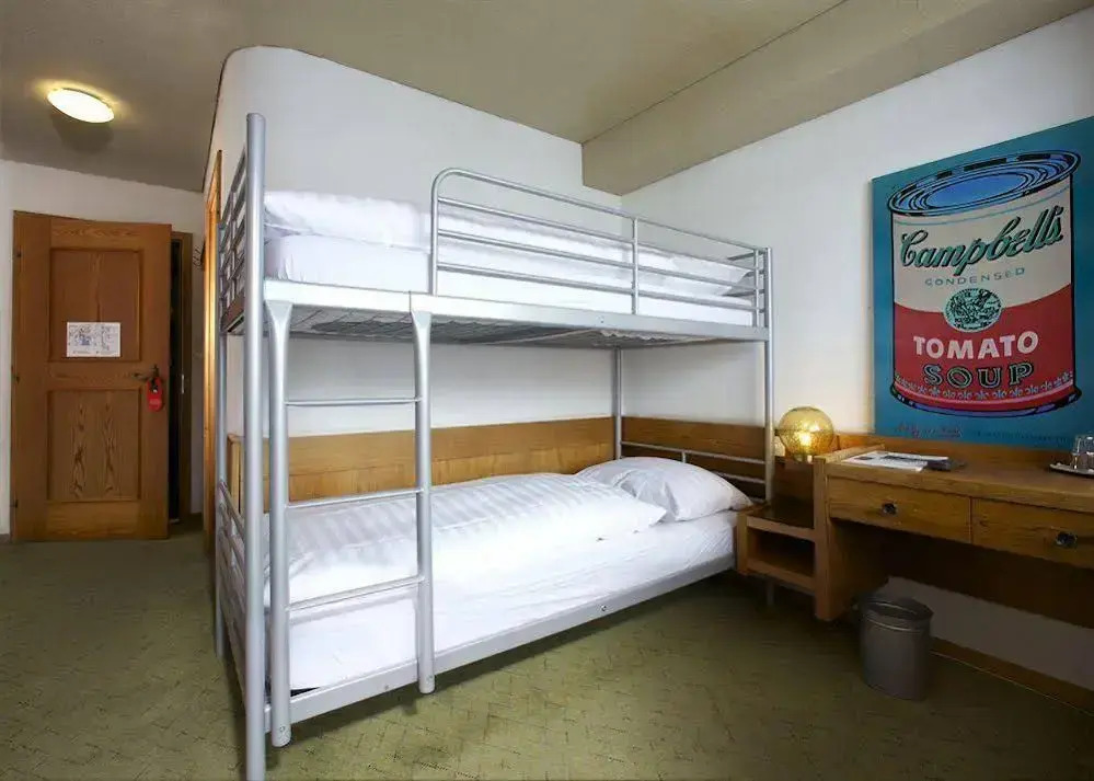 Arena Guesthouse