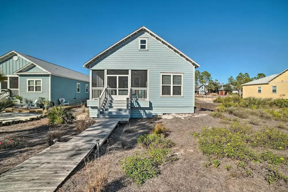Walk to Shore: 'oyster House' Port St Joe Getaway