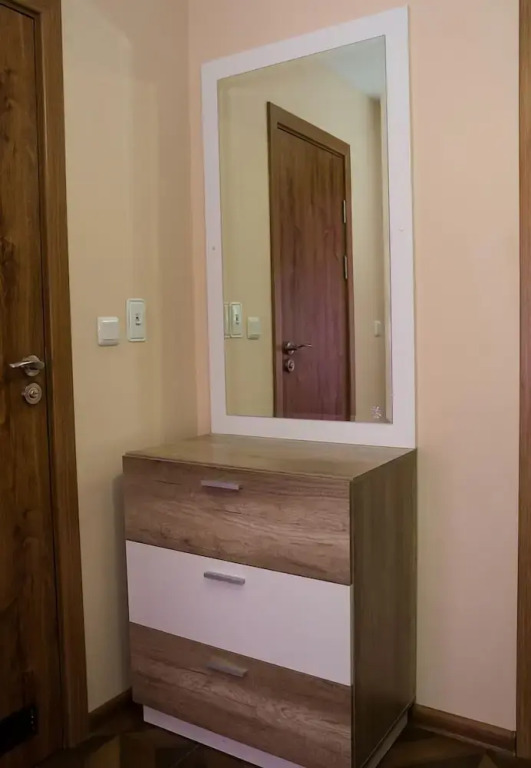 FM Premium 1-BDR Apartment with Parking Spot