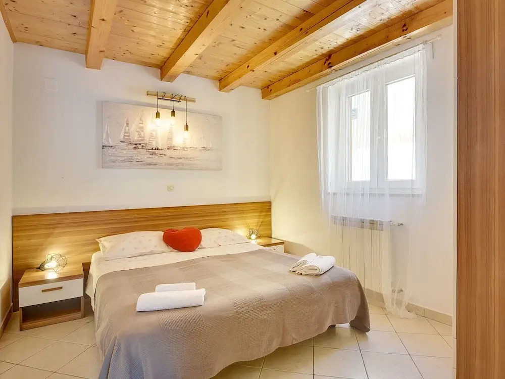 Detached Holiday House With Private Pool Only Near the Beach