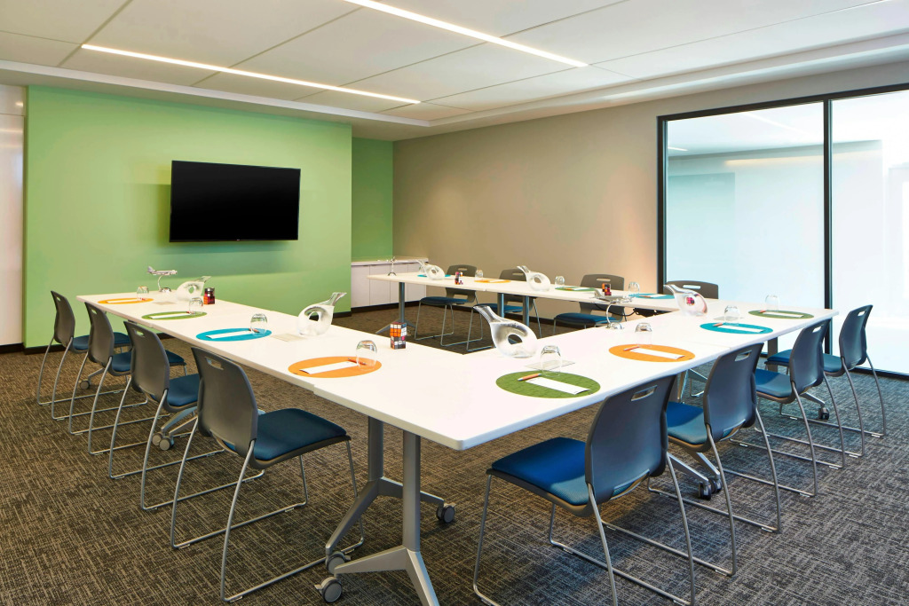 Aloft by Marriott Seattle Redmond
