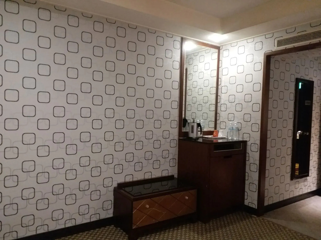 Hon Dow Hotel