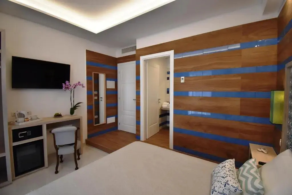 Melody Sorrento Suites