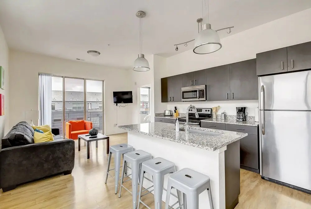 3BR Downtown Loft Financial District