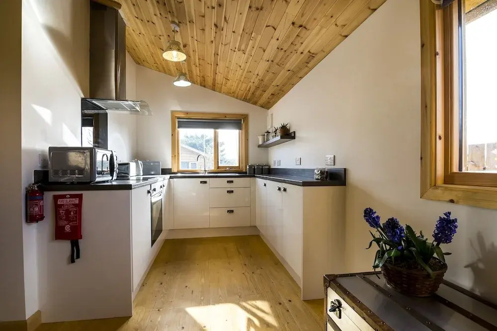 Laurel Lodge - Log Cabin - St Florence