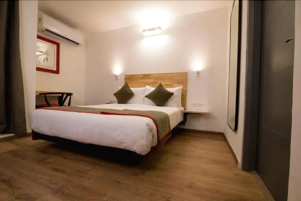 OYO Townhouse 033 Siri Fort