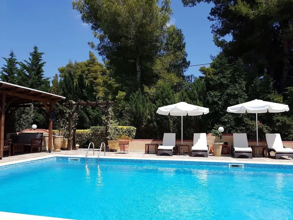 Agrili Apartments & Rooms