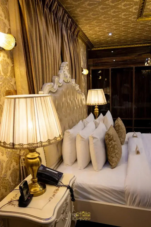 NO.1 Hotel and conference Ltd