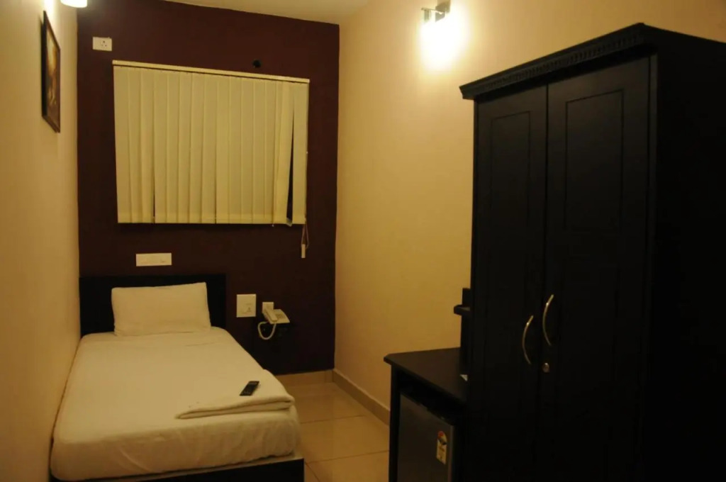 Hotel Sri Krishna Residency