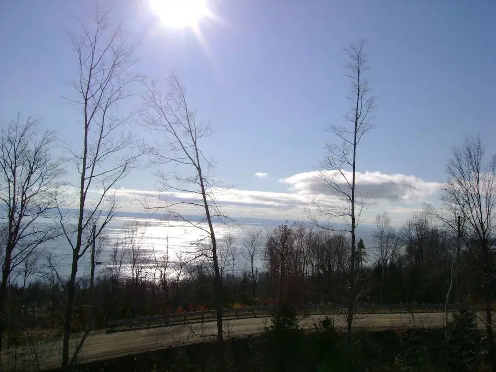 Chalet L'officier-1, spa et vue sur le Fleuve