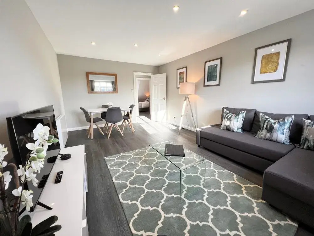 Beautiful central apartment with parking