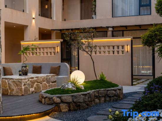 Manzhu Xili Homestay (Dali Old City Branch)