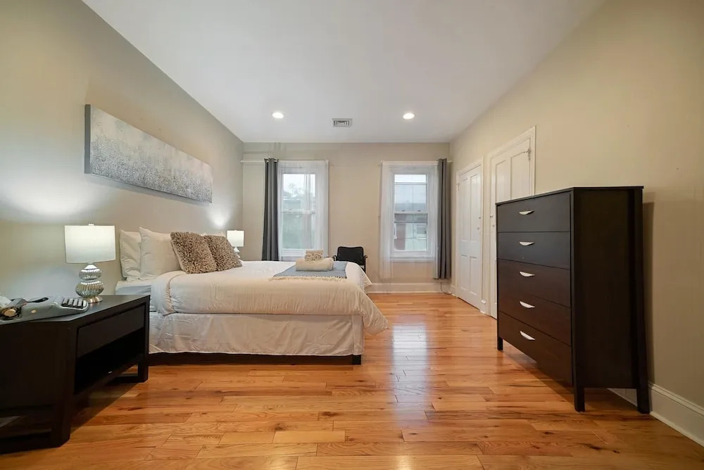 904 N 29th