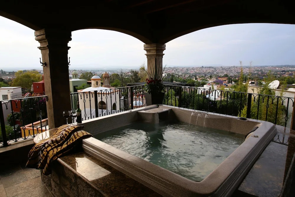 Casa Grande Luxury Accommodations